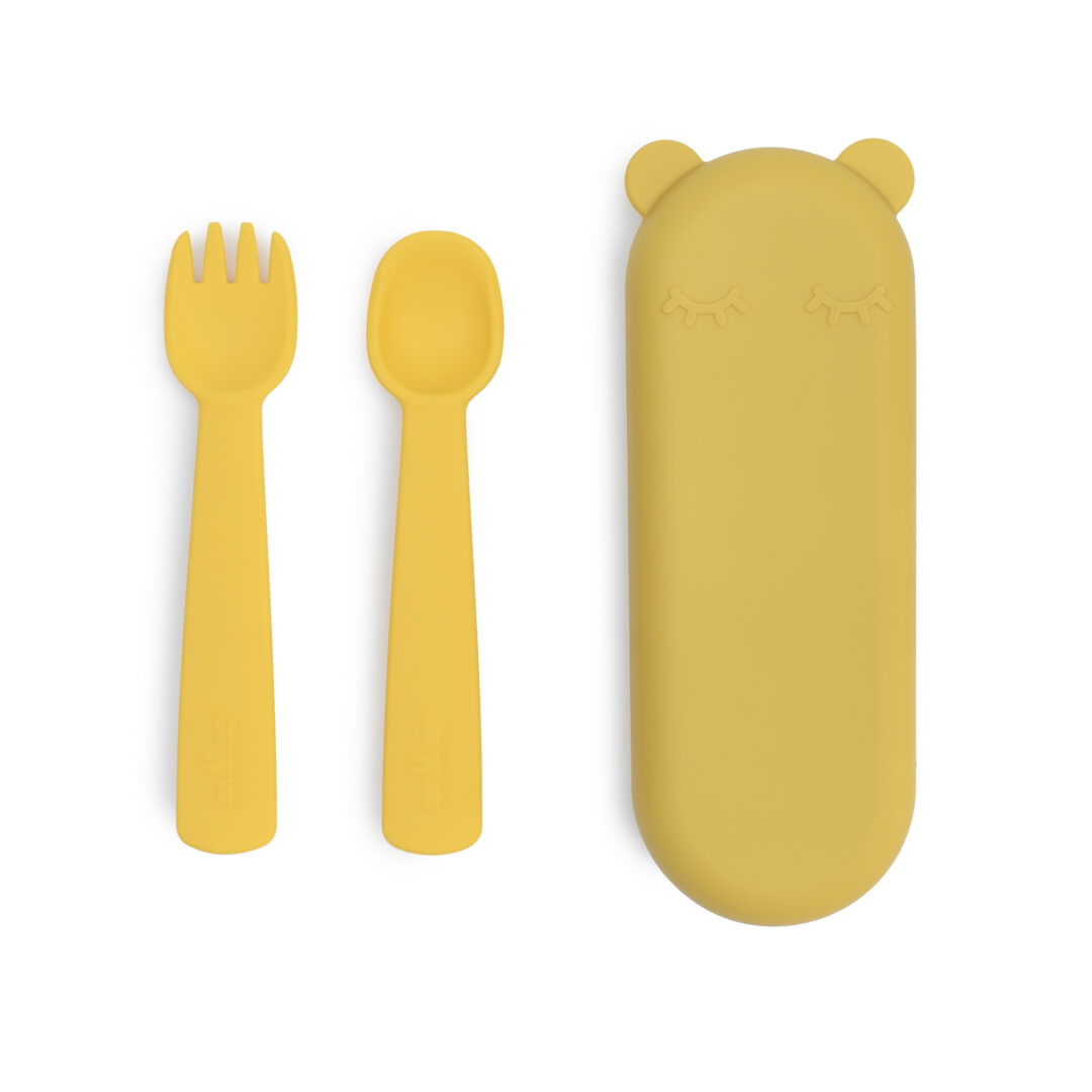 Couverts bébé en silicone avec étui de rangement jaune we might be tiny