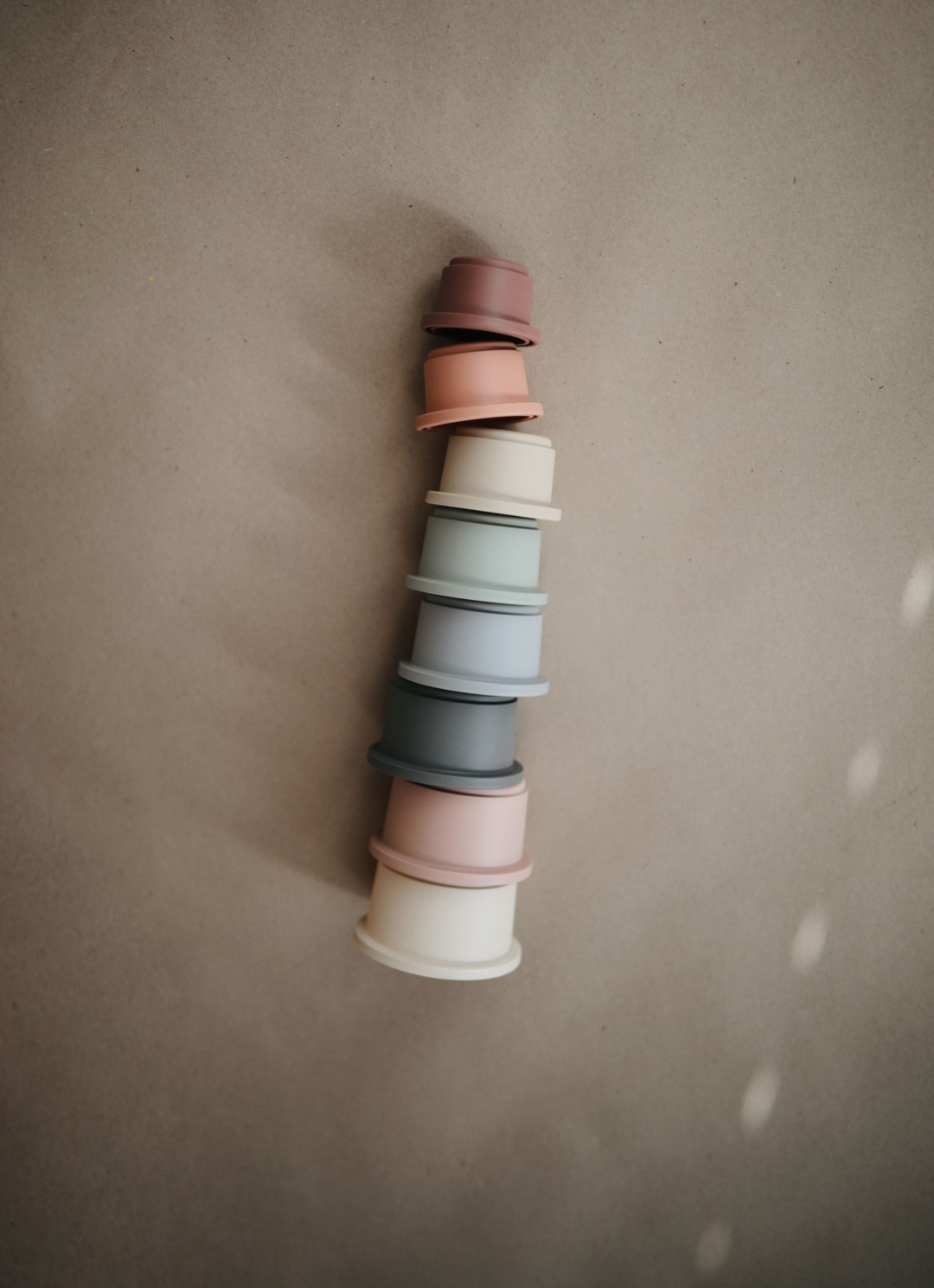 gobelets à empiler original mushie