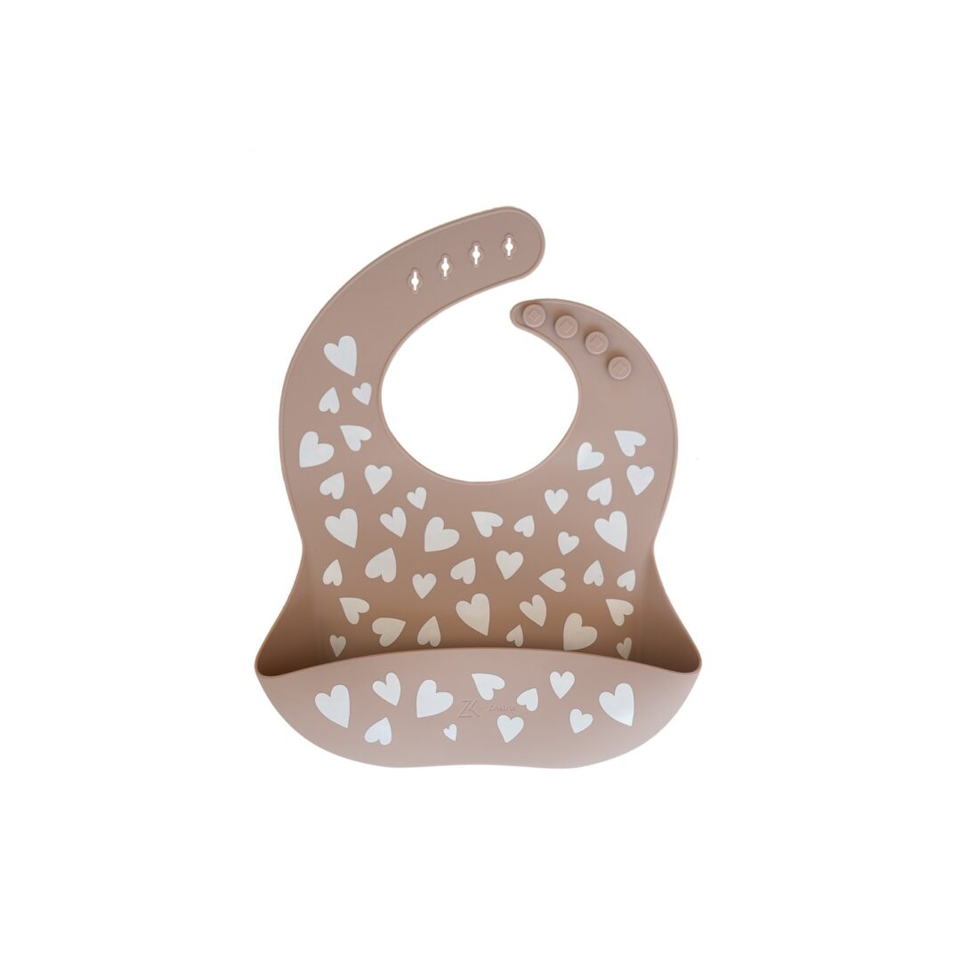 bavoir en silicone coeurs taupe zakuw avec bac de récupération des aliments collection fall in love