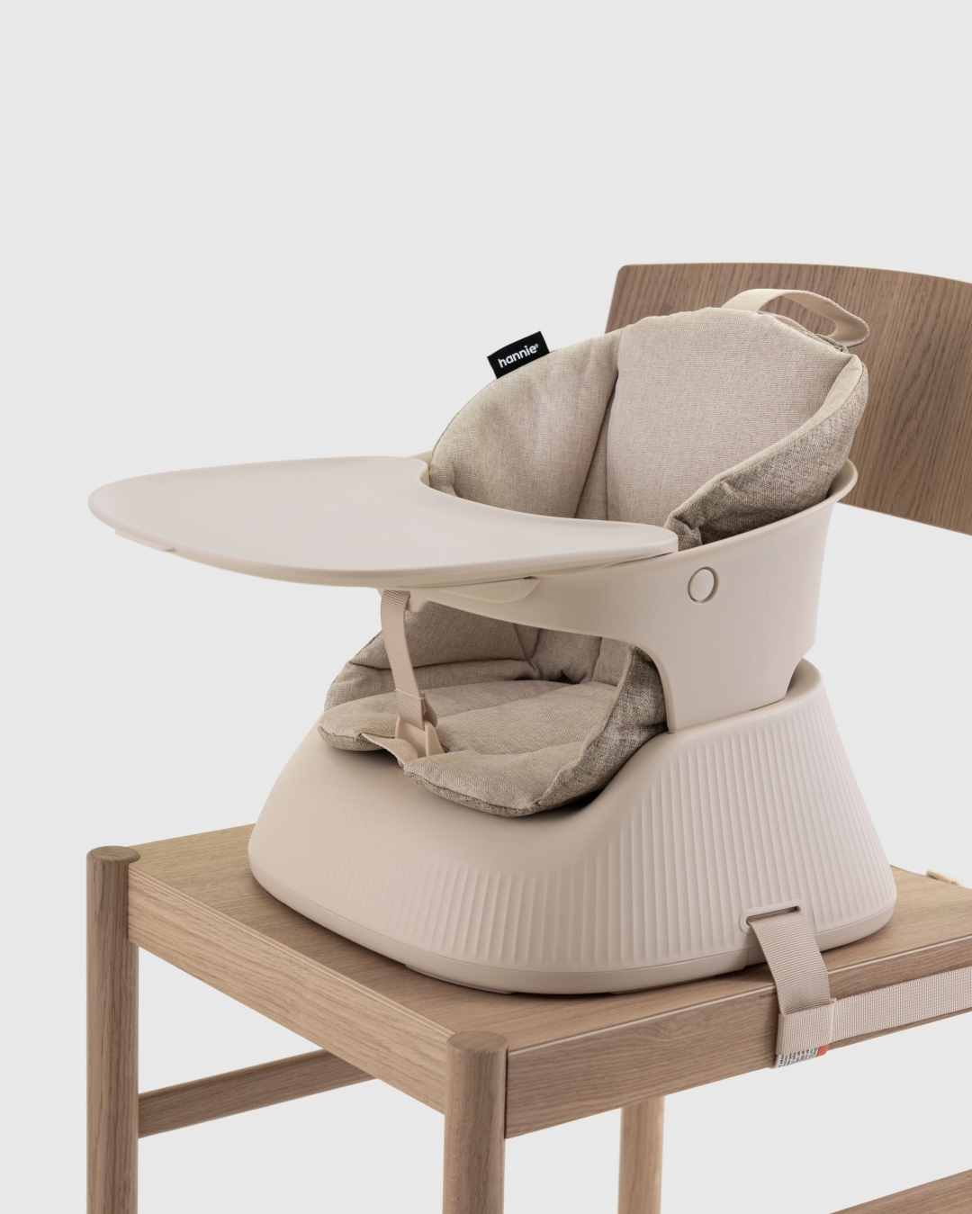 Chaise Haute Nomade Et évolutive Réhausseur Bébé Hannie Sable 1